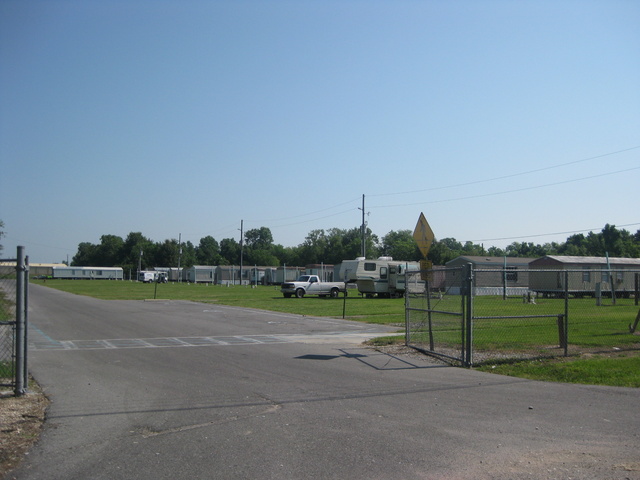 North Railroad Avenue and Cynthia Circle