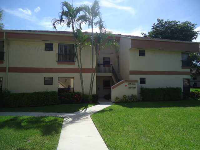 4155 Carambola Cir S # 215