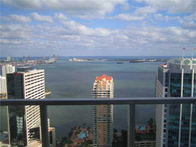 1060 BRICKELL AV # 3703