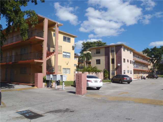 2441 Nw 13th St Apt 85