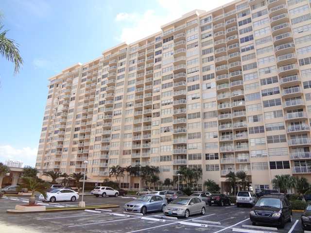 18031 Biscayne Blvd Apt 803