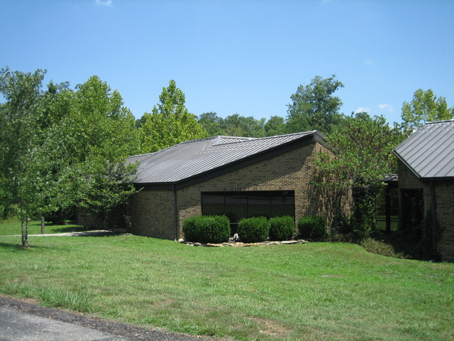 164 Locomotive Drive at Pawnook Road