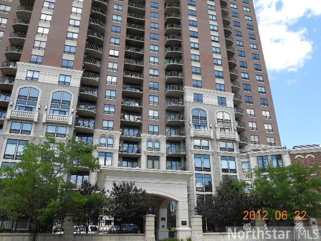 500 E Grant St Apt 1911