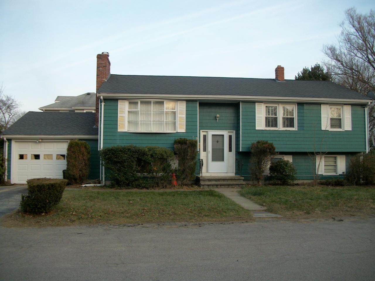 3 Forest Avenue