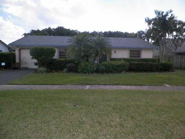 8600 NW 53RD CT