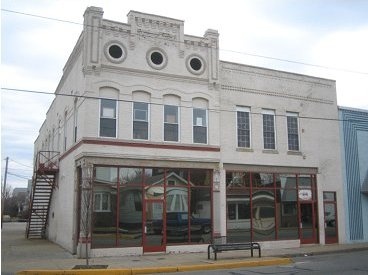 619-621 N Main St