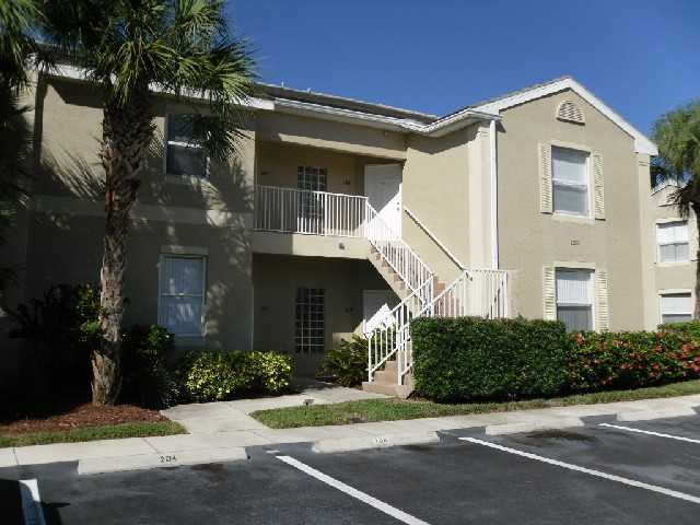 12061 Summergate Cir Apt 203