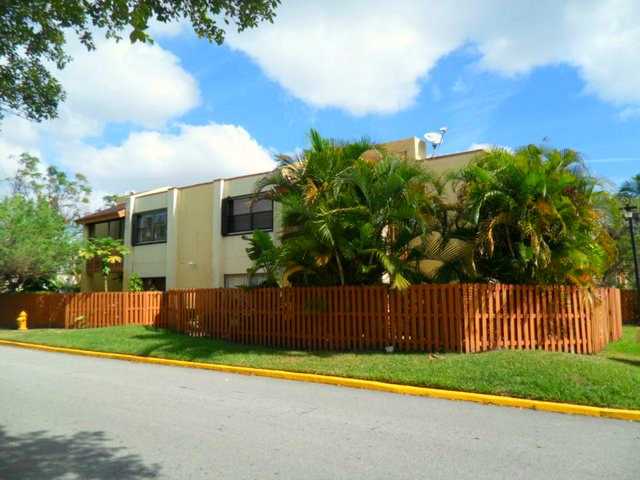 8873 Fountainebleau Bl Unit Id 203b