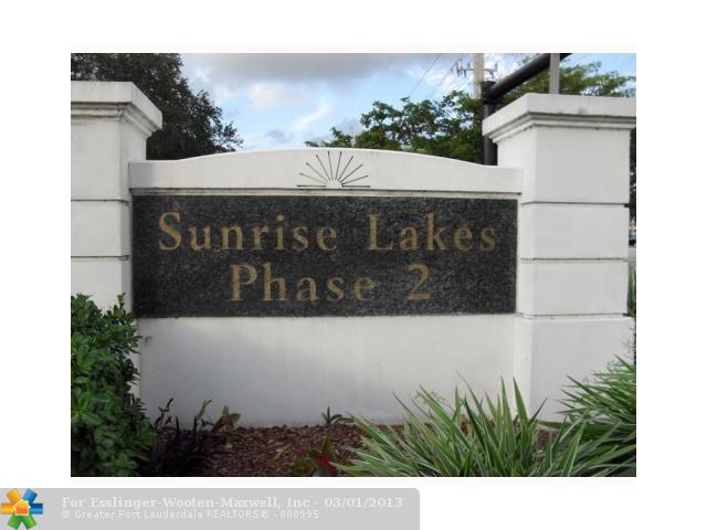 8220 Sunrise Lakes Blvd # 308