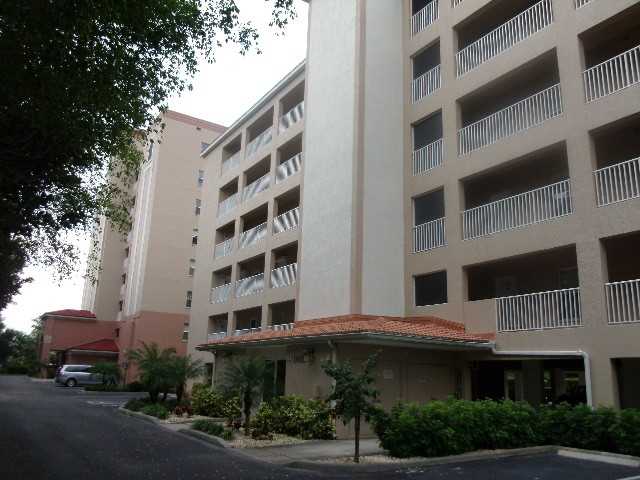 14817 Laguna Dr Apt 104