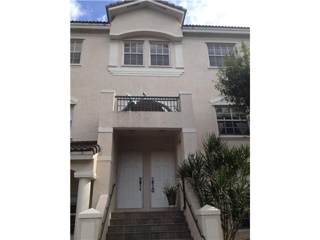 5640 NW 115 CT # 204