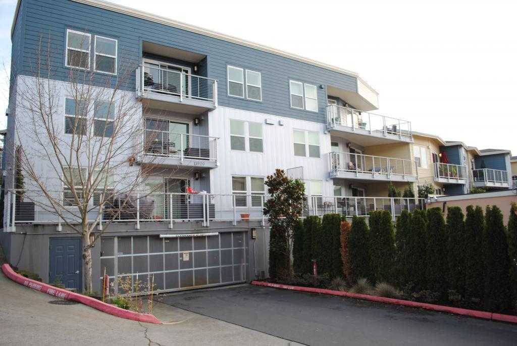 11920 98th Ave Ne Apt 302