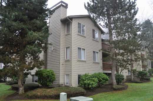 6700 Ne 182nd St Apt D208