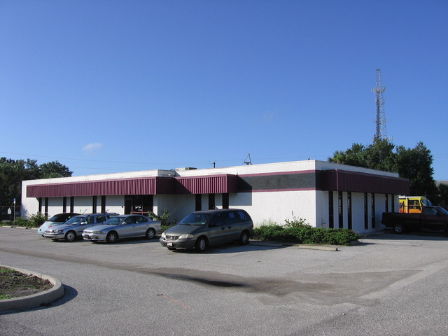 1009 Tamiami Trail