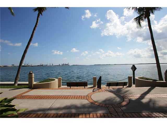 540 BRICKELL KEY DR # 603