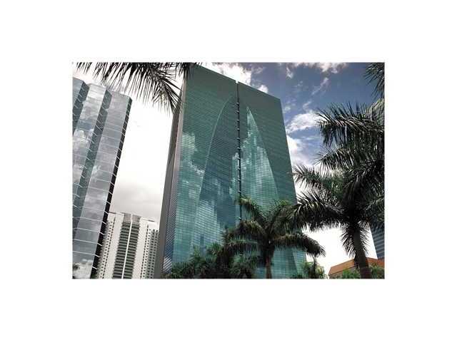 1395 BRICKELL AV # 3008