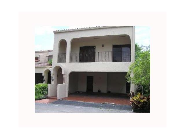 3912 ESTEPONA AV # 8B2