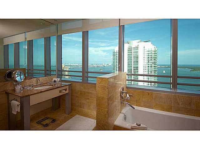 1395 BRICKELL AVENUE # 2708