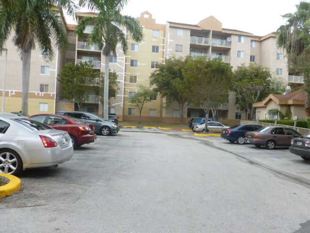 15221 SW 80 ST # 609