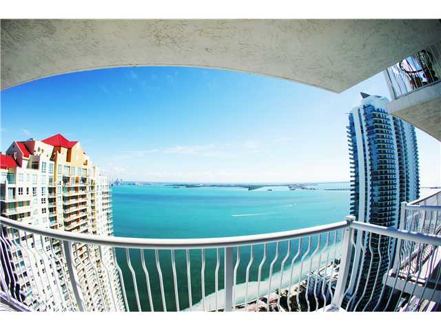 1200 BRICKELL BAY DR # 3502