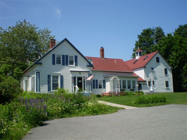 8 Maple Avenue