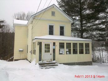 20 Carr Ave