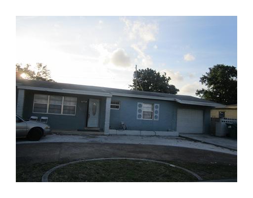 16040 NW 27 CT