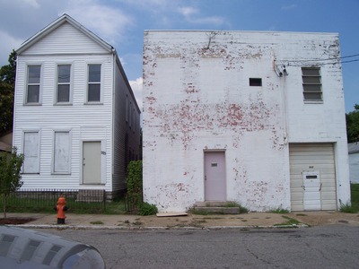 923-933 E. Madison Street