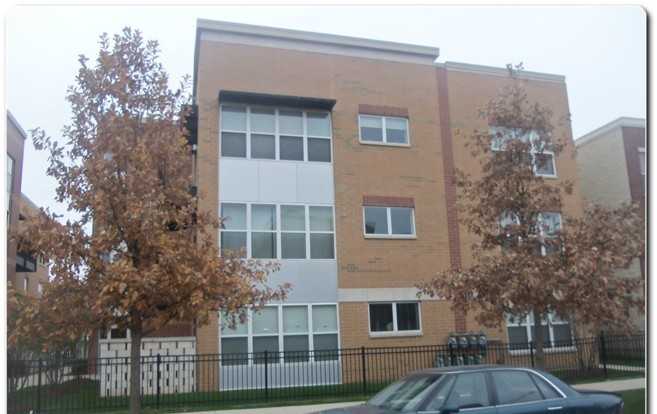 2235 W Maypole Ave Unit 2