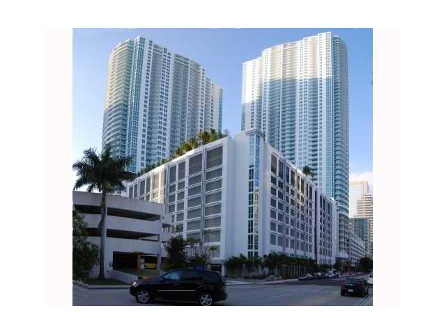 951 BRICKELL AV # 1103