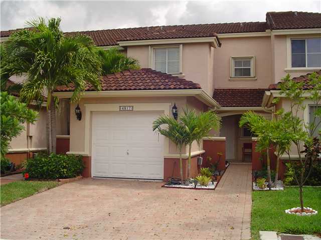 4817 NW 116 CT # 4817