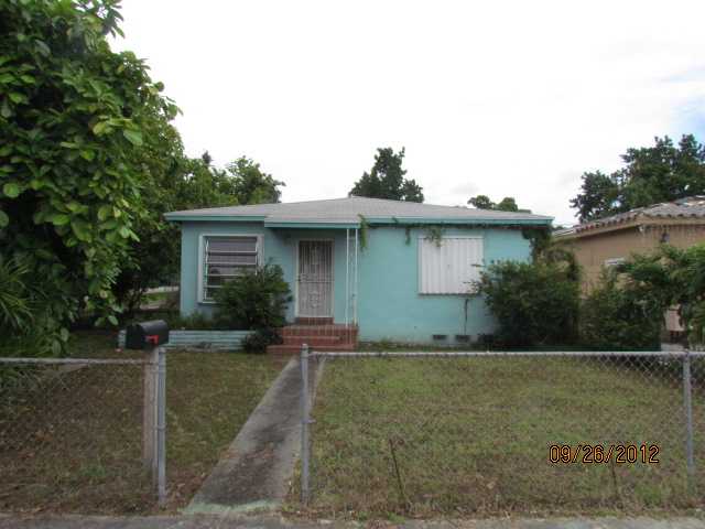 2043 NW 51 ST