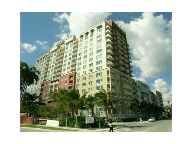 2000 N BAYSHORE DR # 305