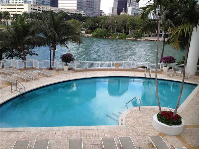 801 BRICKELL KEY BL # 908