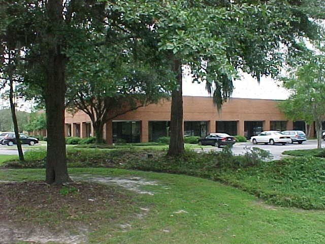 1000 Business Center Dr.