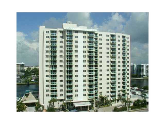 3000 S OCEAN DR # 518W