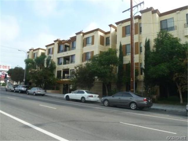 6938 Laurel Canyon Blvd Unit 204