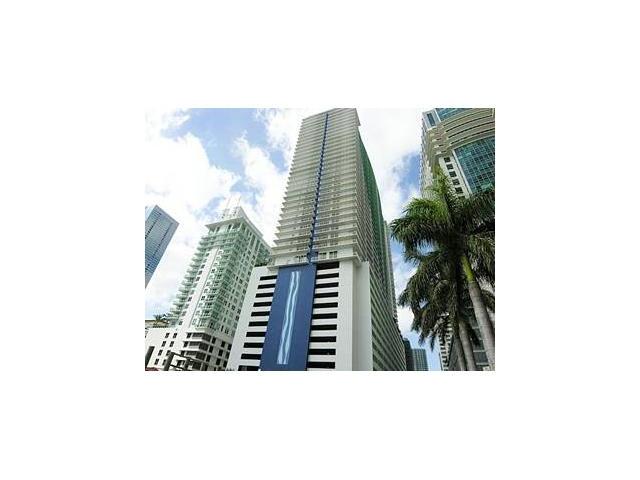 1200 BRICKELL BAY DR # 4306