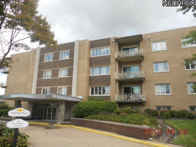 22655 Chagrin Blvd Apt 103