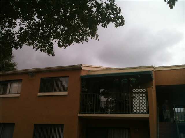 7423 SW 152 AV # 10-204