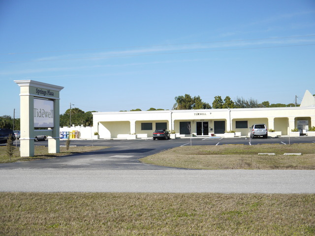 12731 Tamiami Trail S