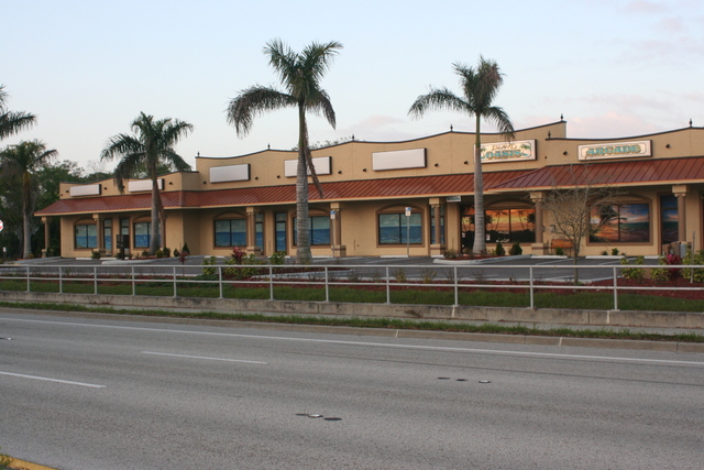 1960 S. Tamiami Trail