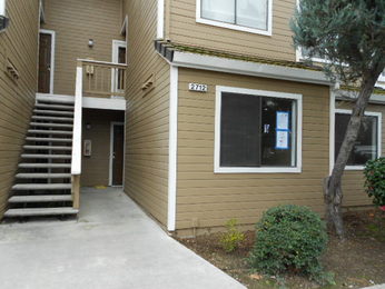 2712 Ivy Lane Unit 204