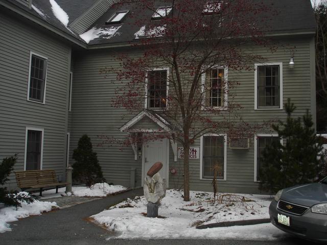 160 Palmer Ct