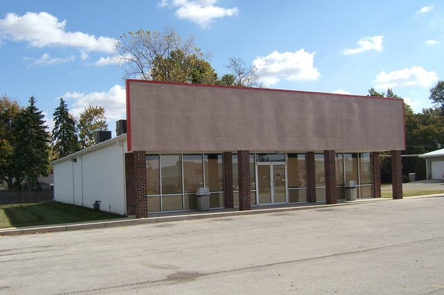 1800 North Walnut Street / State Road 3