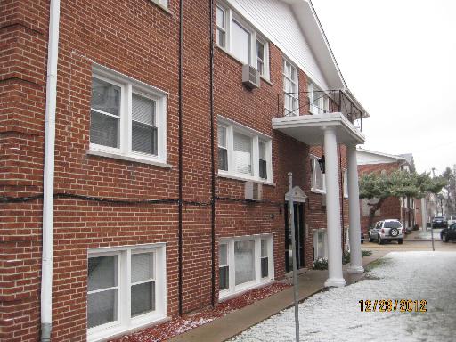 10105 Hartford Ct Apt 1c