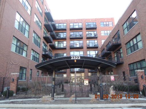 2323 W Pershing Rd Apt 111