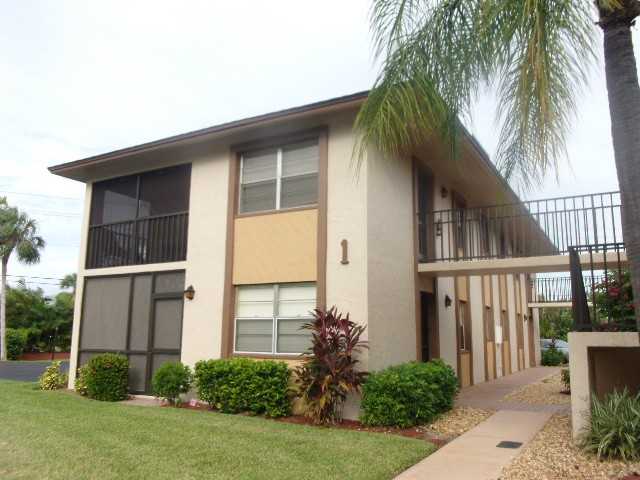 16881 Davis Rd Apt 111