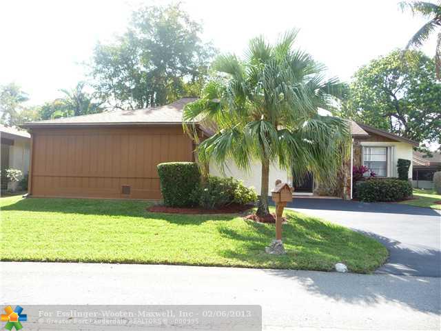 8013 Royal Palm Cir # 58