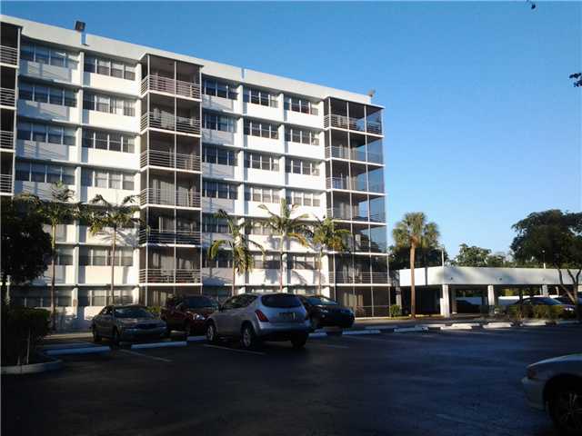 700 Nw 214th St Apt 522